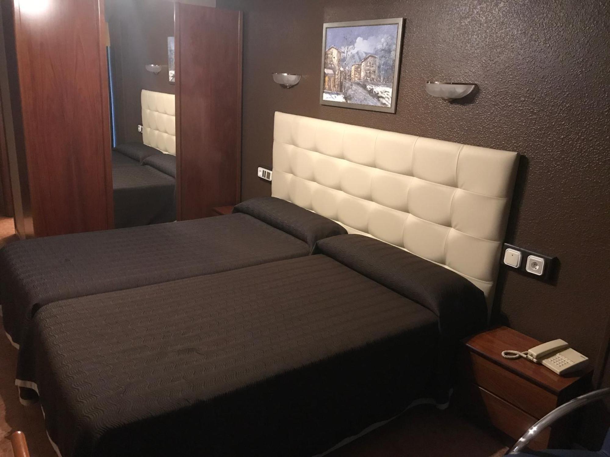 Hotel Gala Noja Kültér fotó