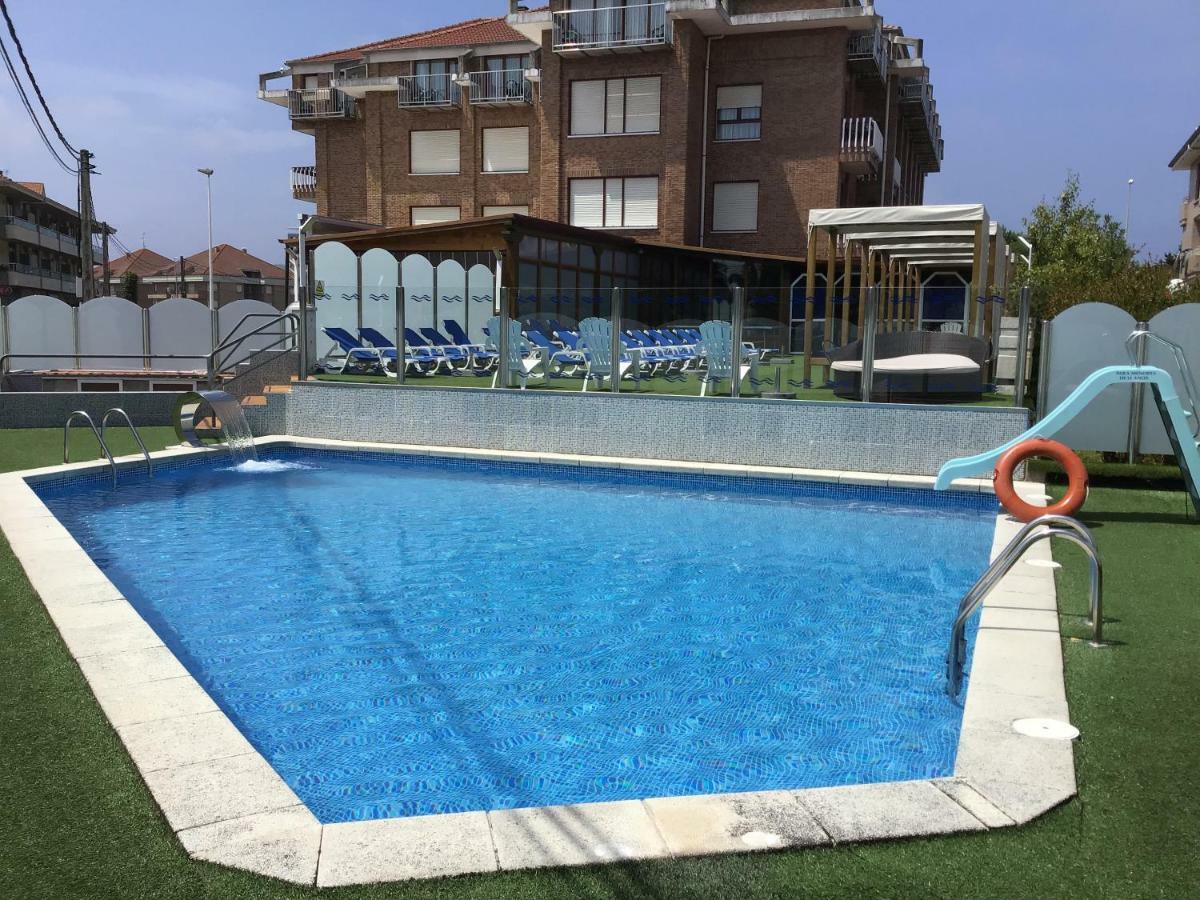 Hotel Gala Noja Kültér fotó